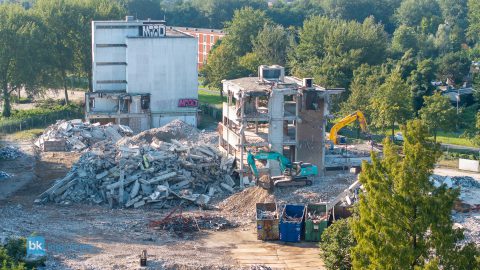 NCCW-gebouw, Almere, De Alliantie, BK ingenieurs, Dusseldorp. sloop, sanering, bouwrijp maken, asbest, ontmantelen, woningbouw,